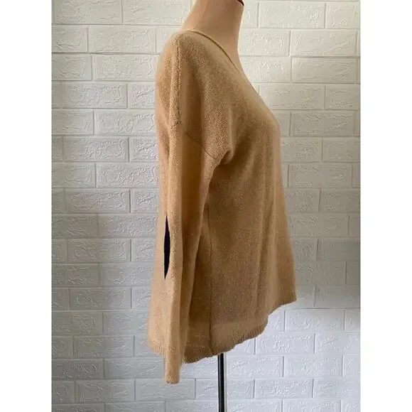 Sweater - Picture 4 of 5